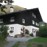 Apartment Haus Klinger *