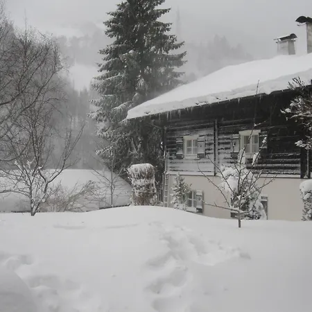 Haus Klinger Apartmán *